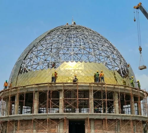 Struktur Kubah Stainess Gold